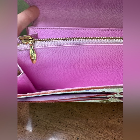 Louis Vuitton White Murakami Sarah wallet multicolor with pink interior - Picture 11 of 17